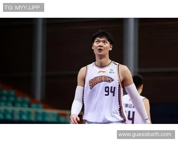 上海男篮迎战解放军队伍期待激烈对抗与精彩表现